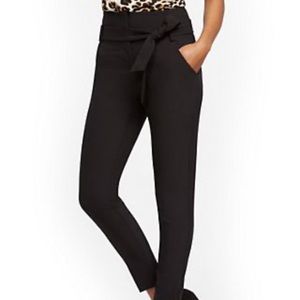 NY & Co Black Madie Ankle Crop Pants